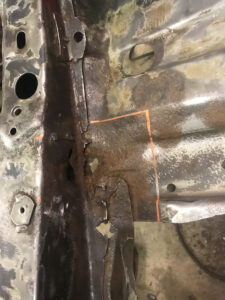 Saab 900 battery tray rust